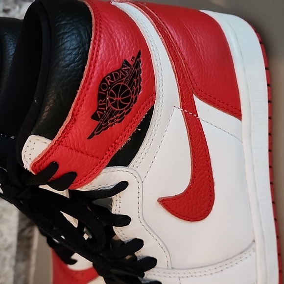 Nike Air Jordan 1 Red and White High-Top Sneakers - Picture 5 of 12